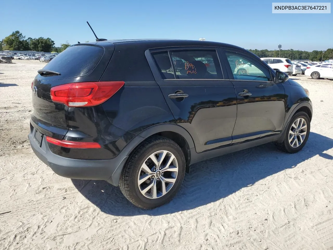 2014 Kia Sportage Base VIN: KNDPB3AC3E7647221 Lot: 75830174