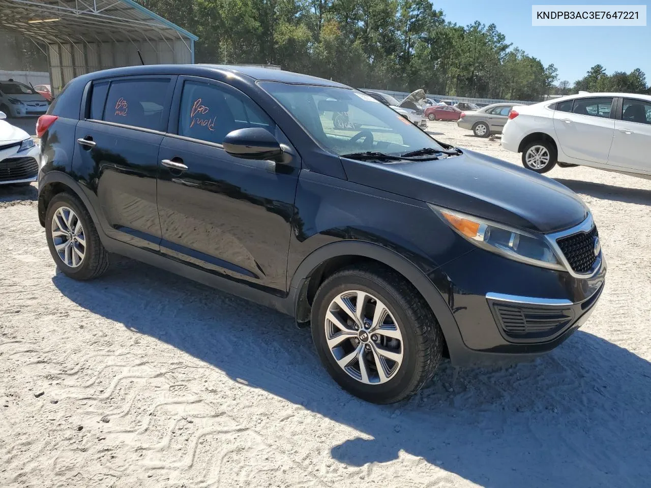 2014 Kia Sportage Base VIN: KNDPB3AC3E7647221 Lot: 75830174