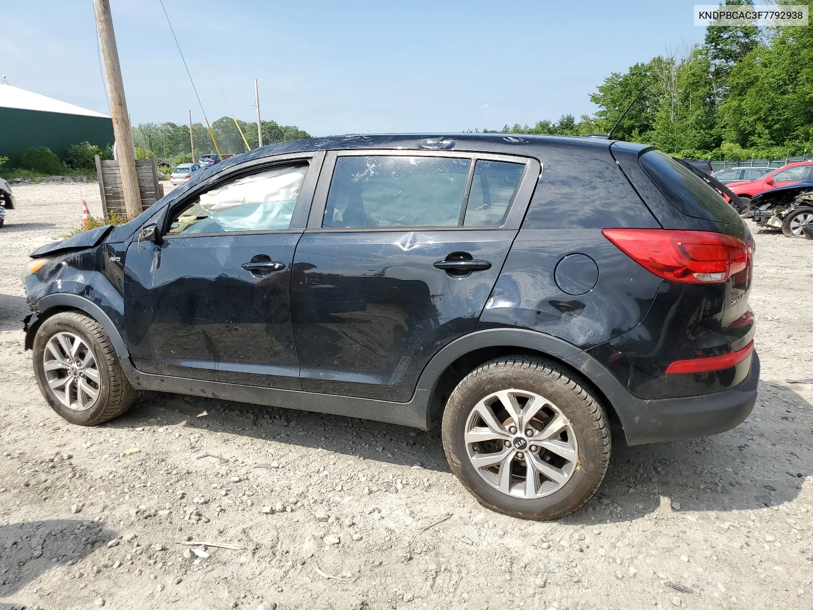 KNDPBCAC3F7792938 2015 Kia Sportage Lx