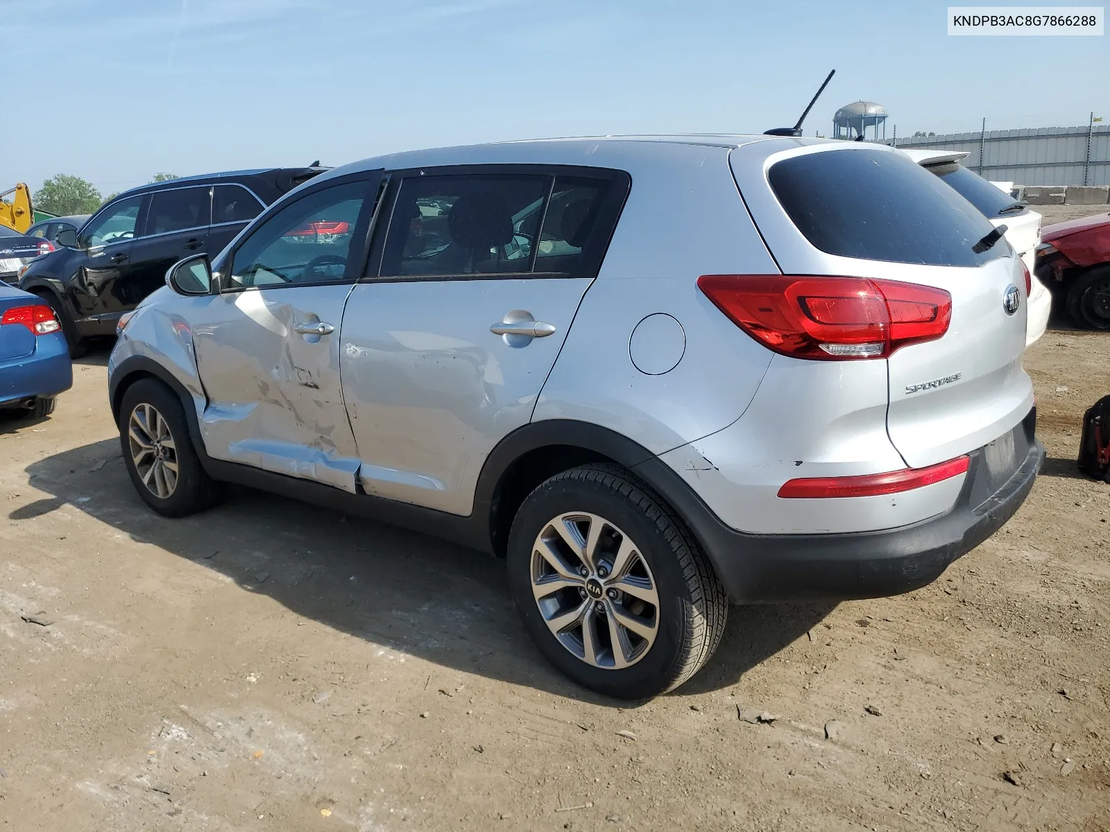 KNDPB3AC8G7866288 2016 Kia Sportage Lx