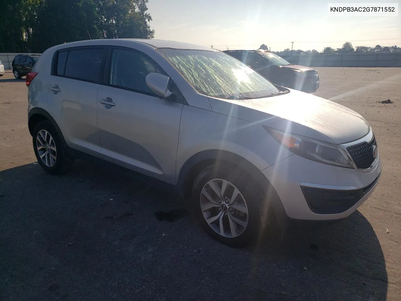 KNDPB3AC2G7871552 2016 Kia Sportage Lx