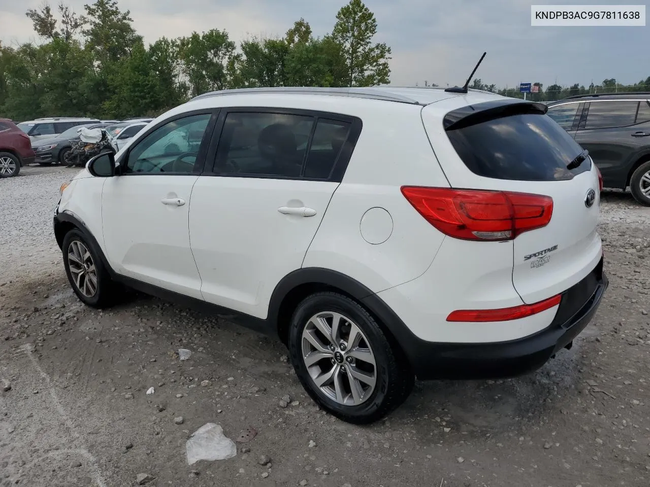 KNDPB3AC9G7811638 2016 Kia Sportage Lx