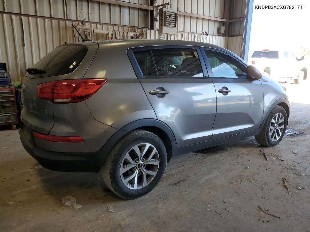 KNDPB3ACXG7821711 2016 Kia Sportage Lx