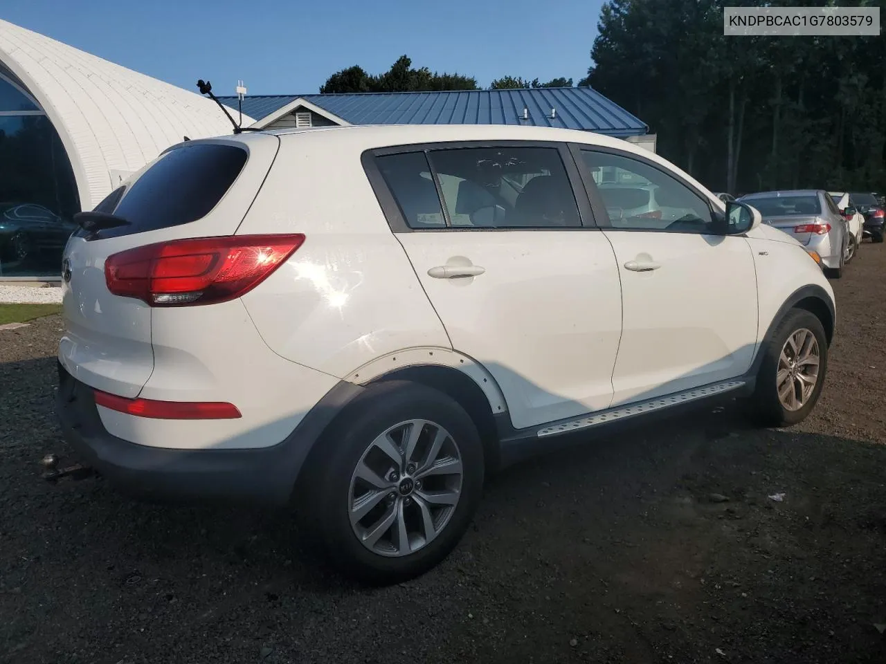 KNDPBCAC1G7803579 2016 Kia Sportage Lx