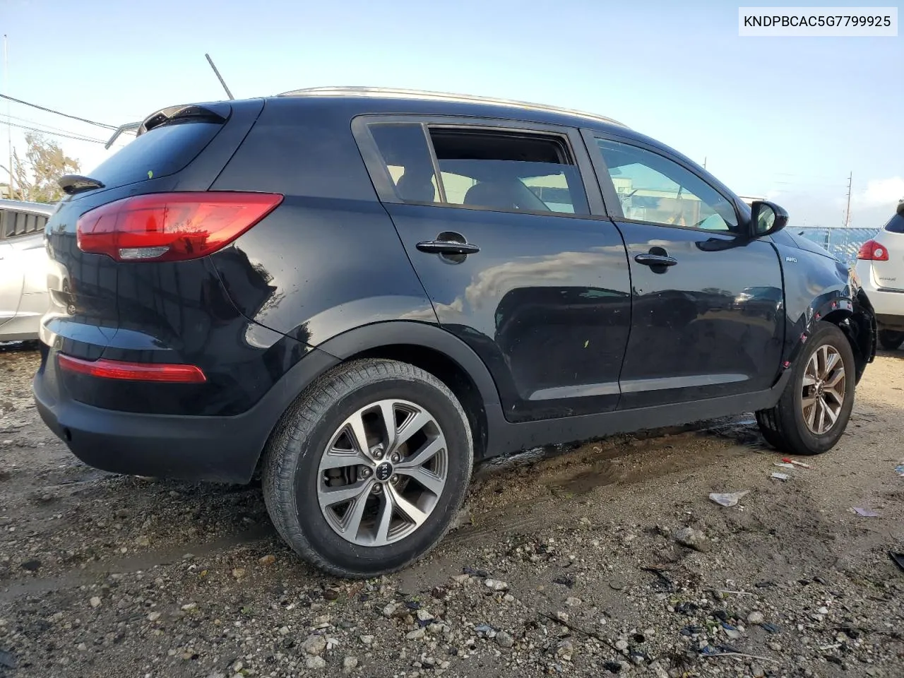 KNDPBCAC5G7799925 2016 Kia Sportage Lx