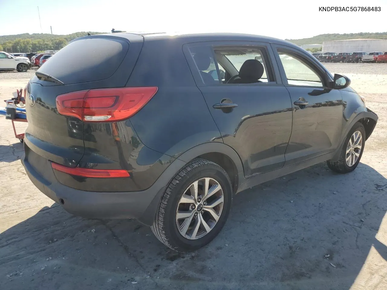 KNDPB3AC5G7868483 2016 Kia Sportage Lx