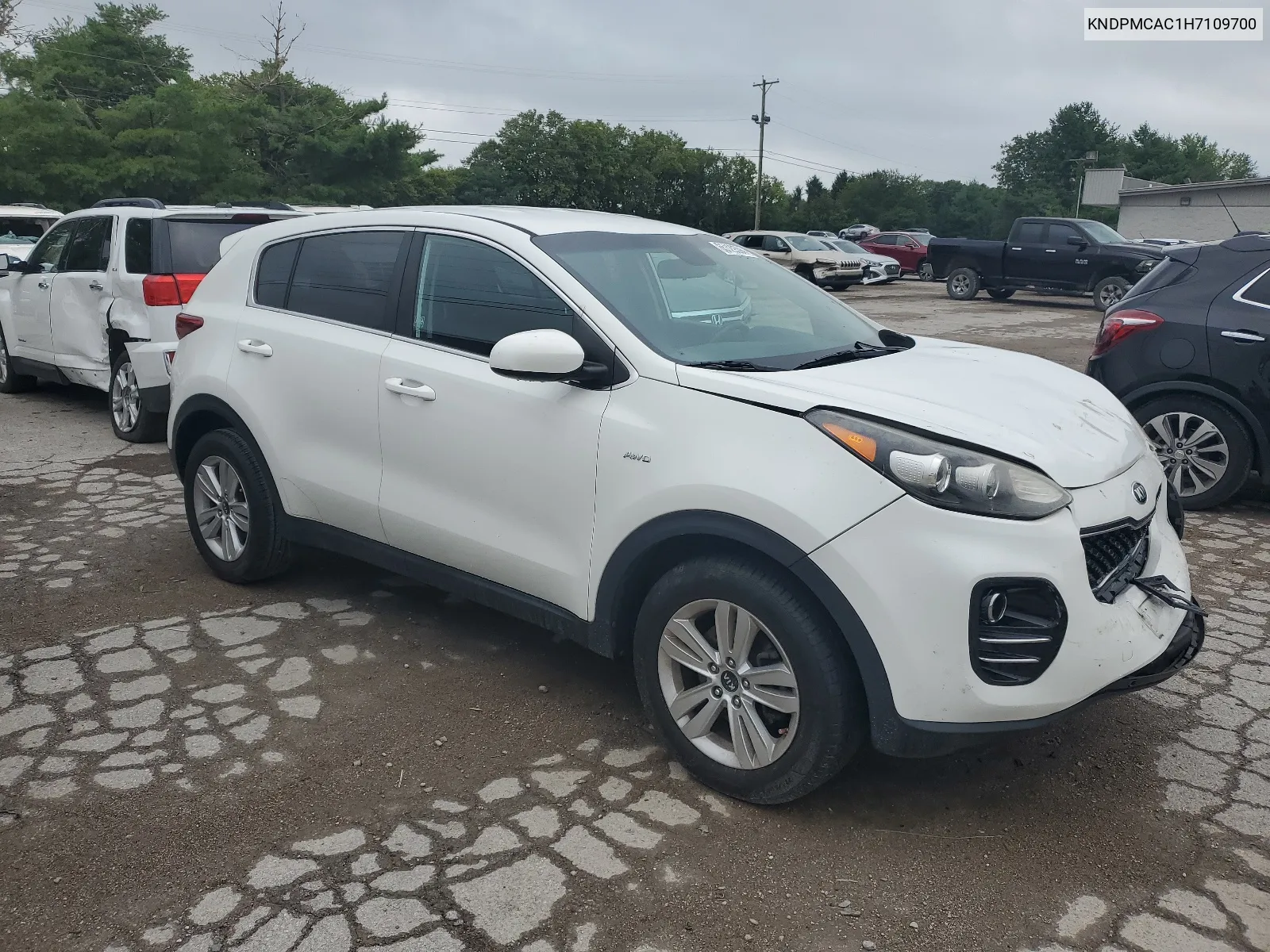 KNDPMCAC1H7109700 2017 Kia Sportage Lx