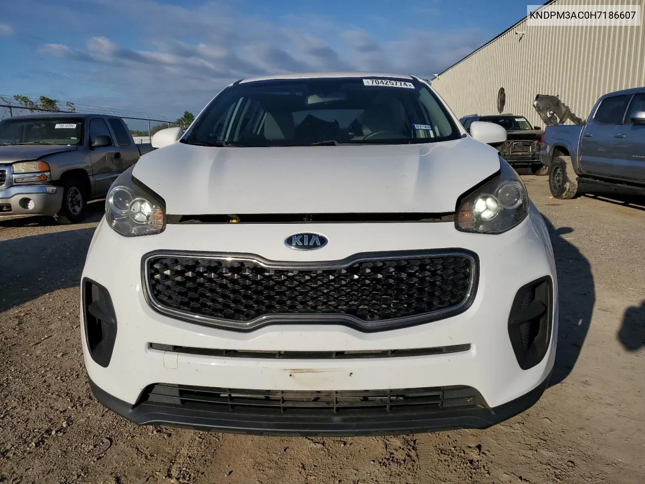 KNDPM3AC0H7186607 2017 Kia Sportage Lx