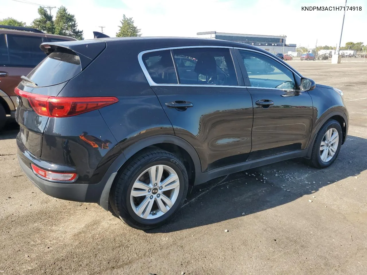 KNDPM3AC1H7174918 2017 Kia Sportage Lx