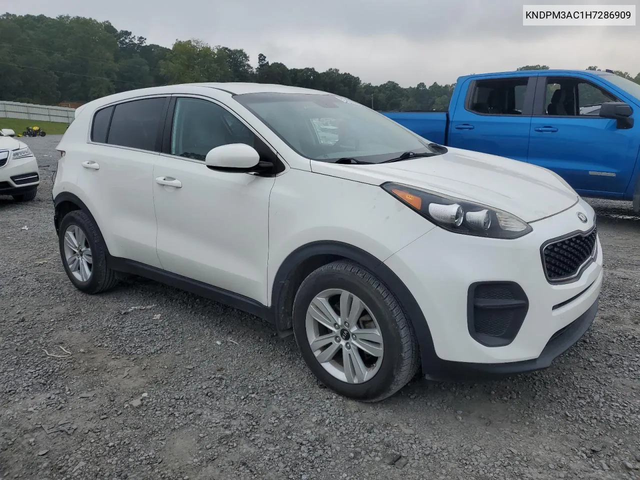 KNDPM3AC1H7286909 2017 Kia Sportage Lx