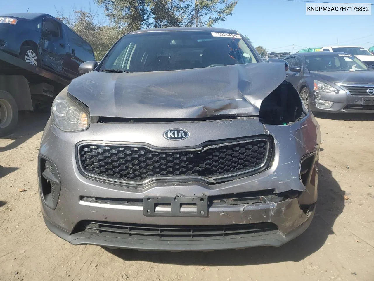 KNDPM3AC7H7175832 2017 Kia Sportage Lx