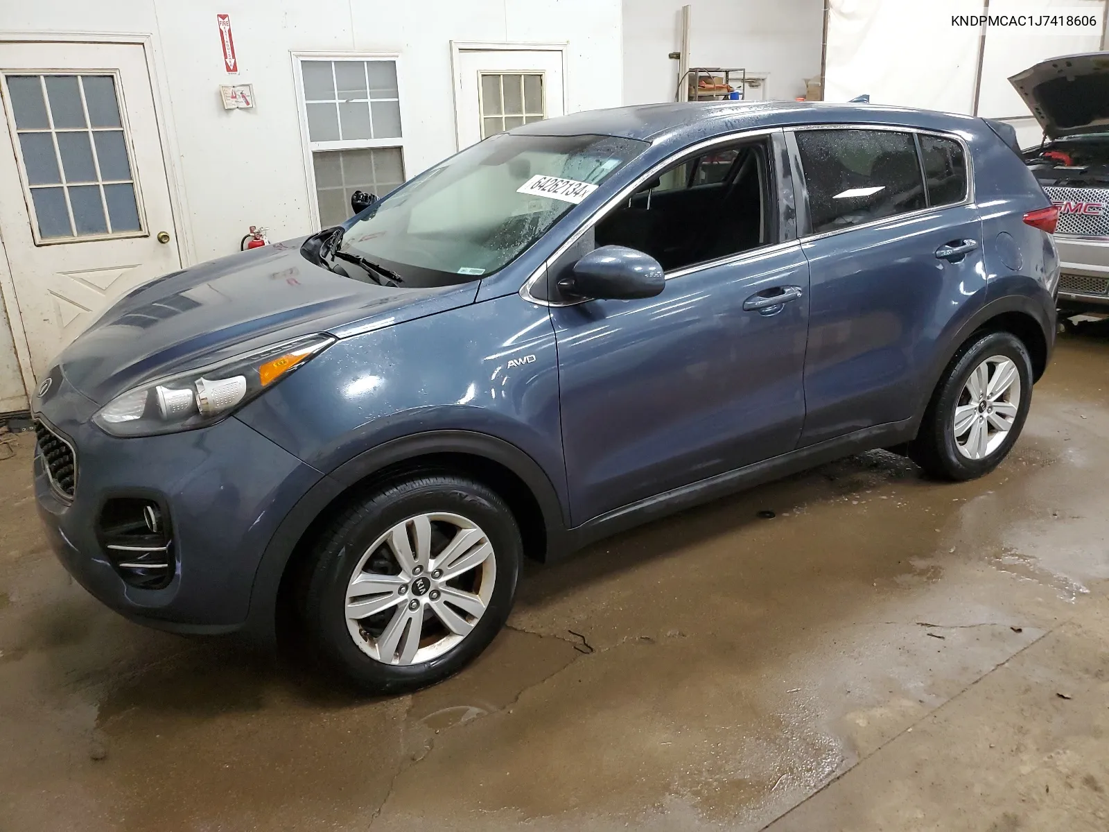 KNDPMCAC1J7418606 2018 Kia Sportage Lx