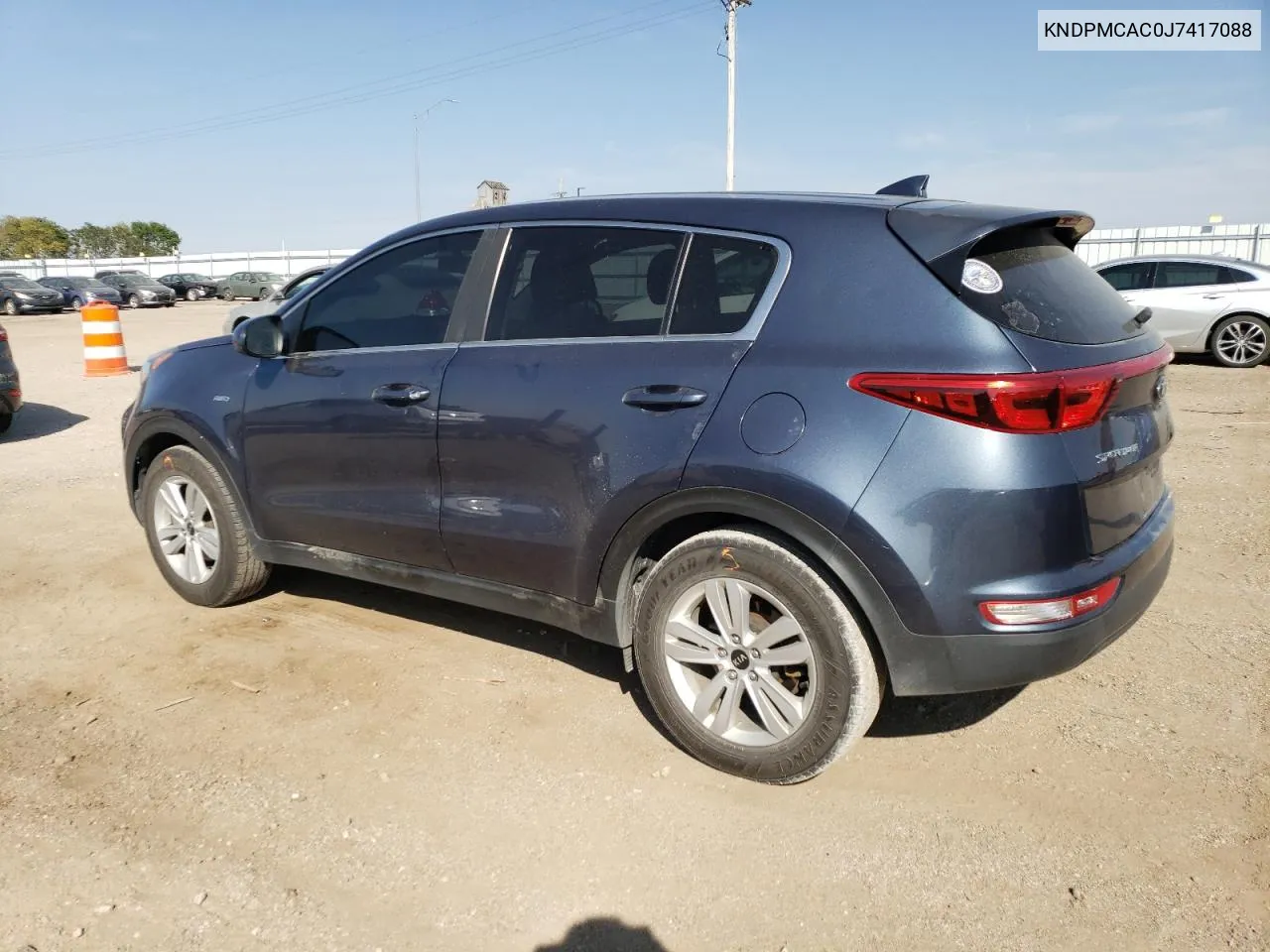 KNDPMCAC0J7417088 2018 Kia Sportage Lx