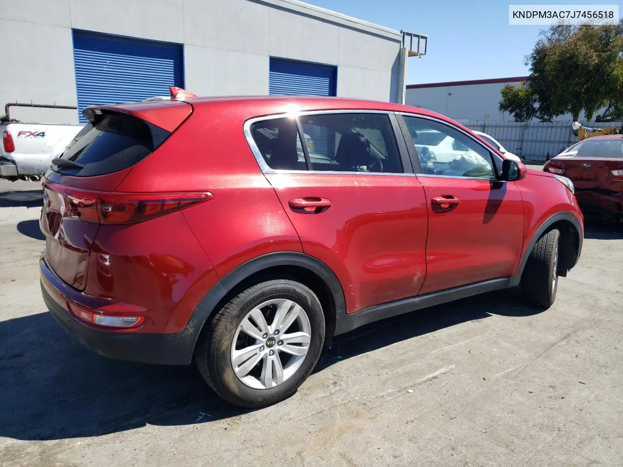 KNDPM3AC7J7456518 2018 Kia Sportage Lx