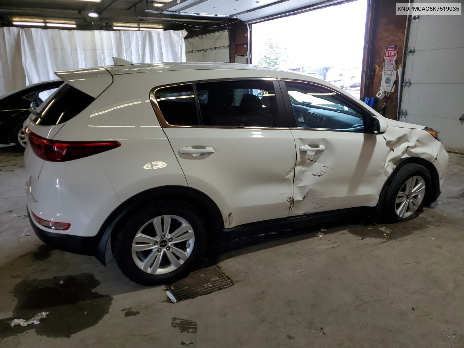 2019 Kia Sportage Lx VIN: KNDPMCAC5K7519035 Lot: 61274874