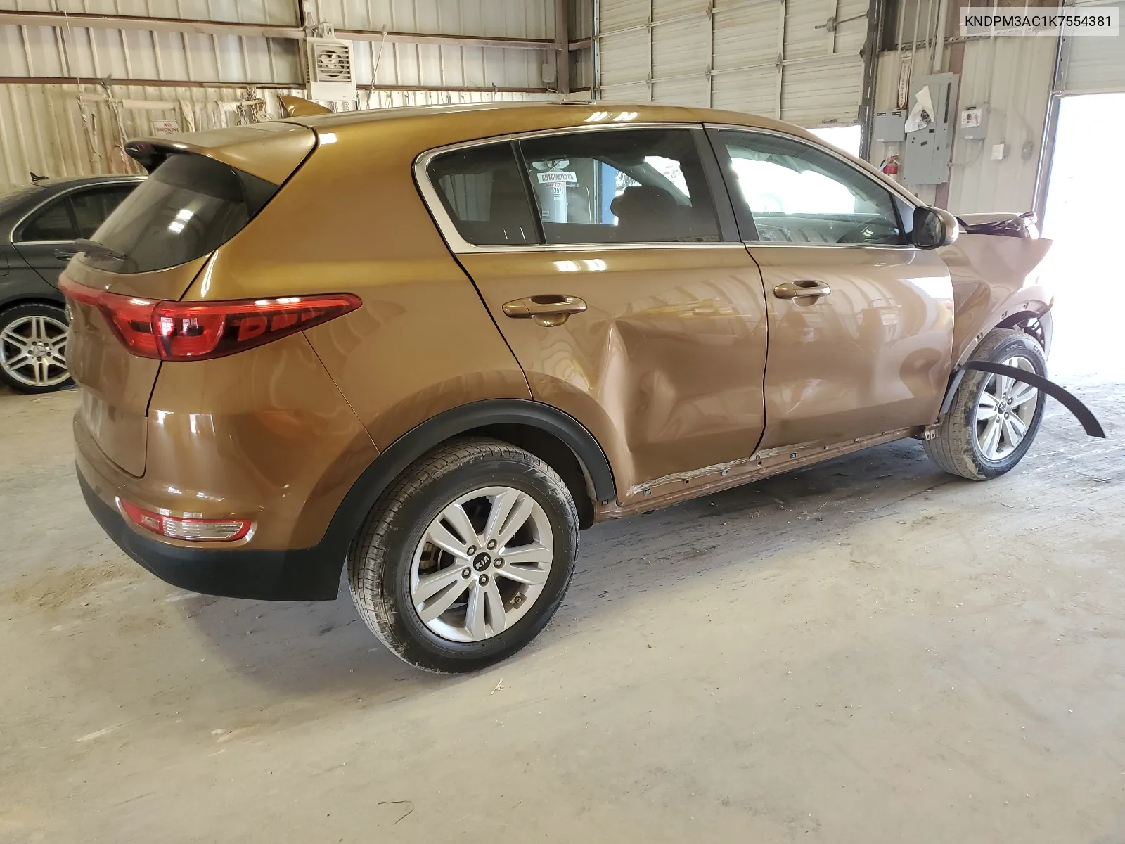 KNDPM3AC1K7554381 2019 Kia Sportage Lx