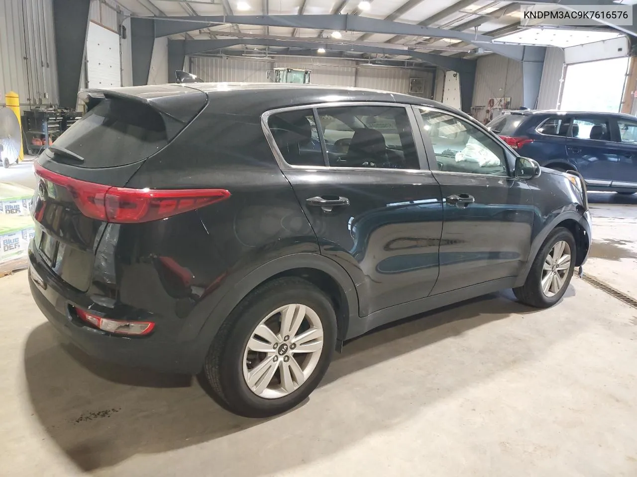 KNDPM3AC9K7616576 2019 Kia Sportage Lx