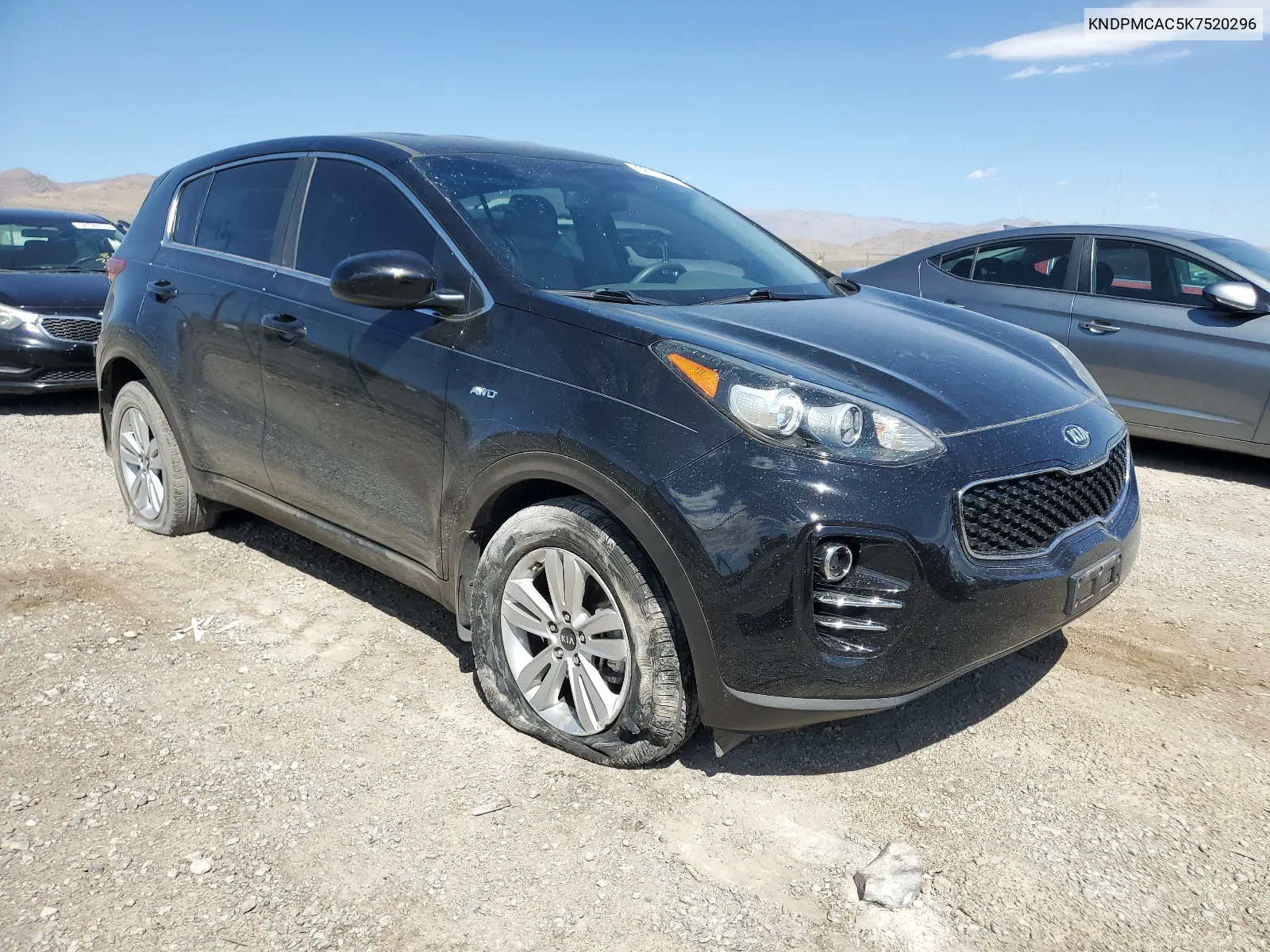 KNDPMCAC5K7520296 2019 Kia Sportage Lx