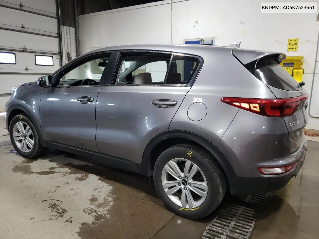 KNDPMCAC6K7523661 2019 Kia Sportage Lx