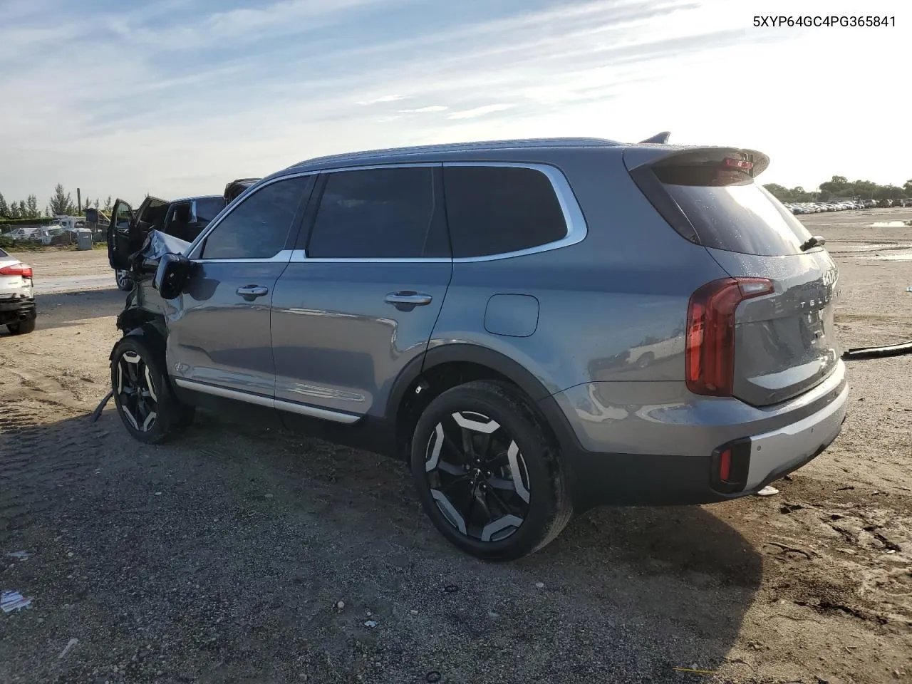 2023 Kia Telluride S VIN: 5XYP64GC4PG365841 Lot: 70889104