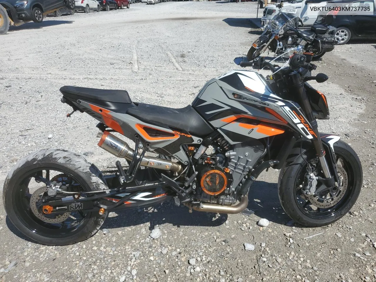 2019 Ktm 790 Duke VIN: VBKTU6403KM737735 Lot: 70218884