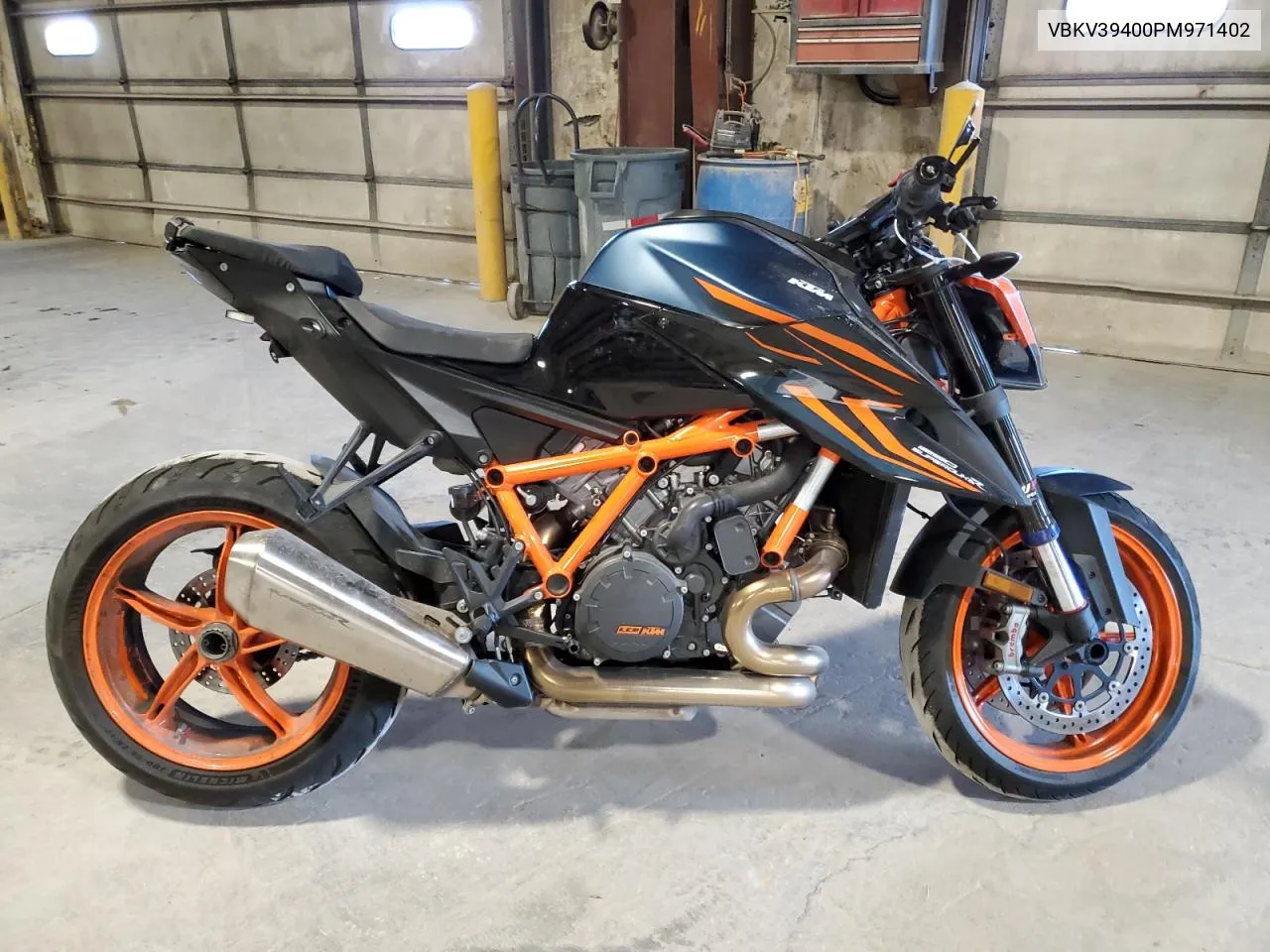 2023 Ktm 1290 Super Duke R VIN: VBKV39400PM971402 Lot: 77586514