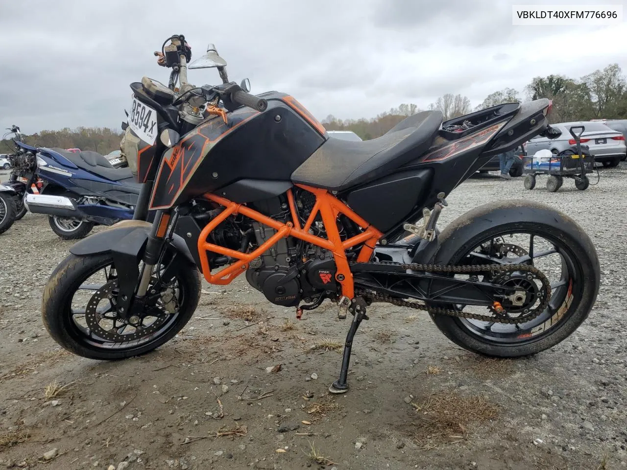 2015 Ktm 690 Duke VIN: VBKLDT40XFM776696 Lot: 76808594