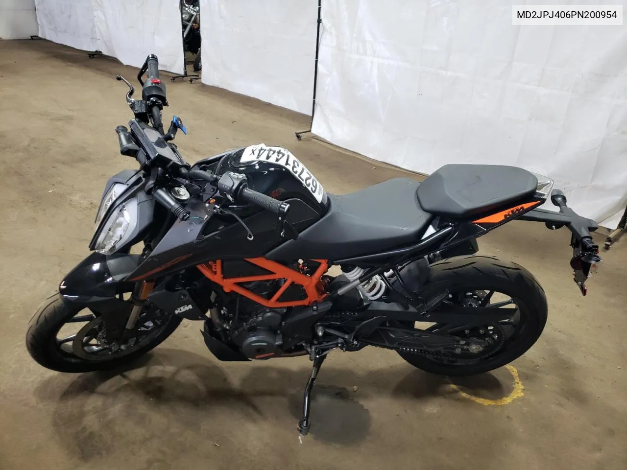 2023 Ktm 390 Duke VIN: MD2JPJ406PN200954 Lot: 62731444