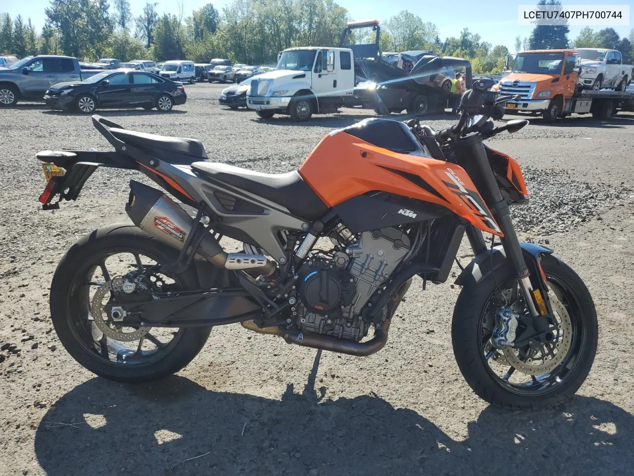 2023 Ktm 790 Duke VIN: LCETU7407PH700744 Lot: 71190904