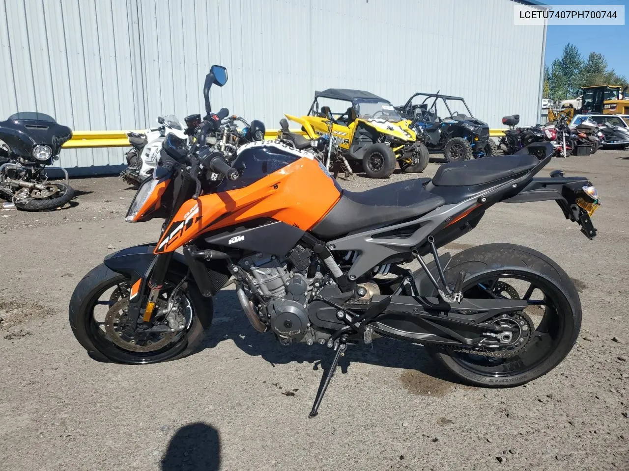 2023 Ktm 790 Duke VIN: LCETU7407PH700744 Lot: 71190904