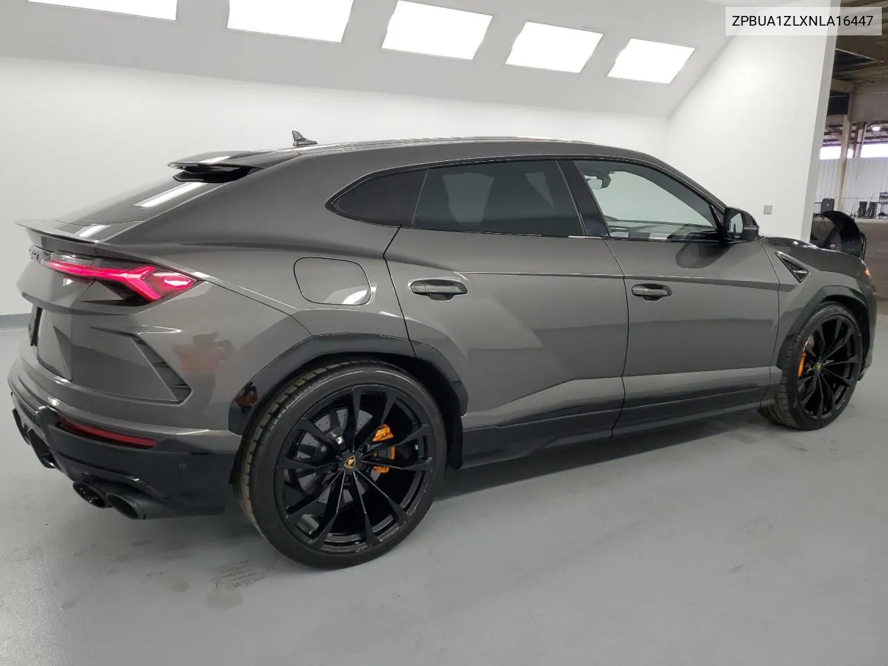 ZPBUA1ZLXNLA16447 2022 Lamborghini Urus