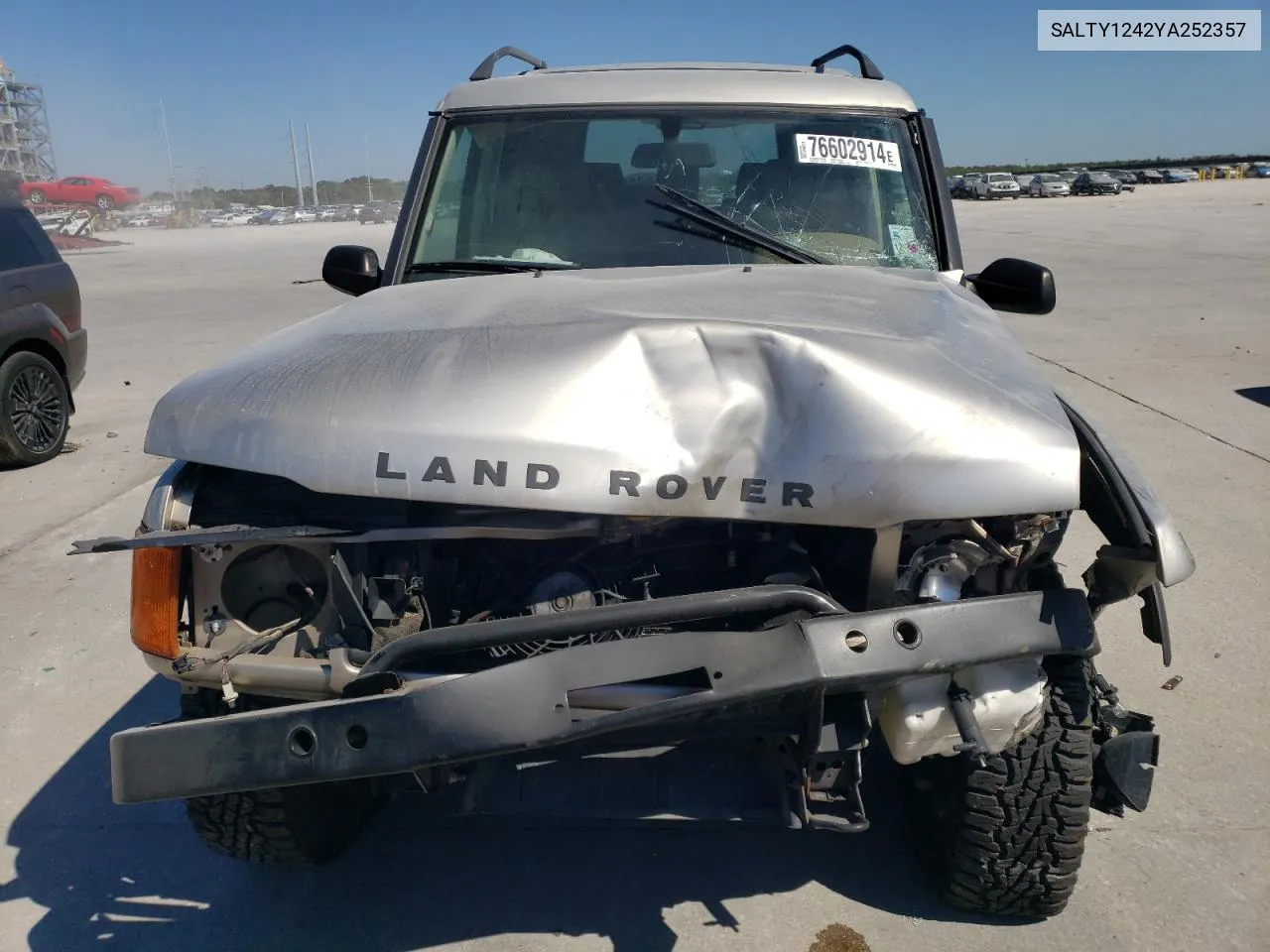 2000 Land Rover Discovery Ii VIN: SALTY1242YA252357 Lot: 76602914