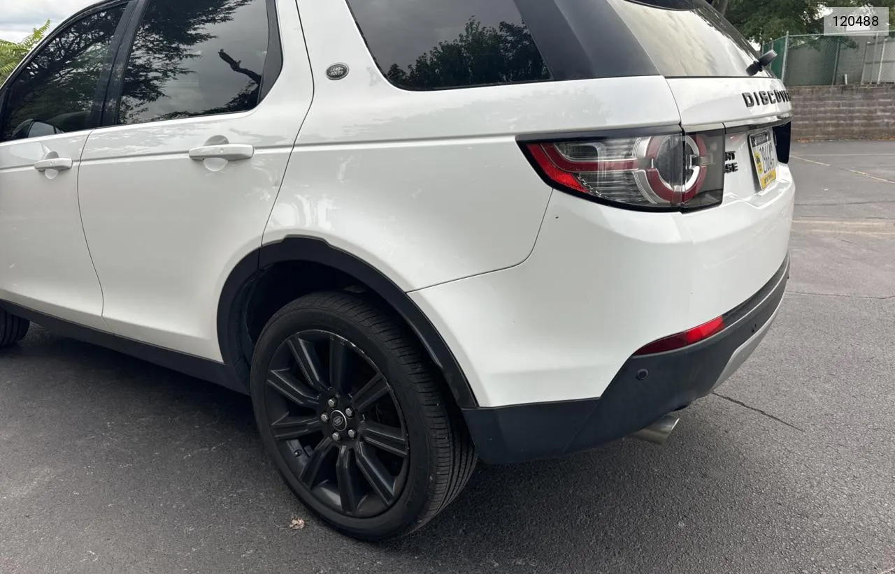 2015 Land Rover Discovery VIN: 120488 Lot: 75017464