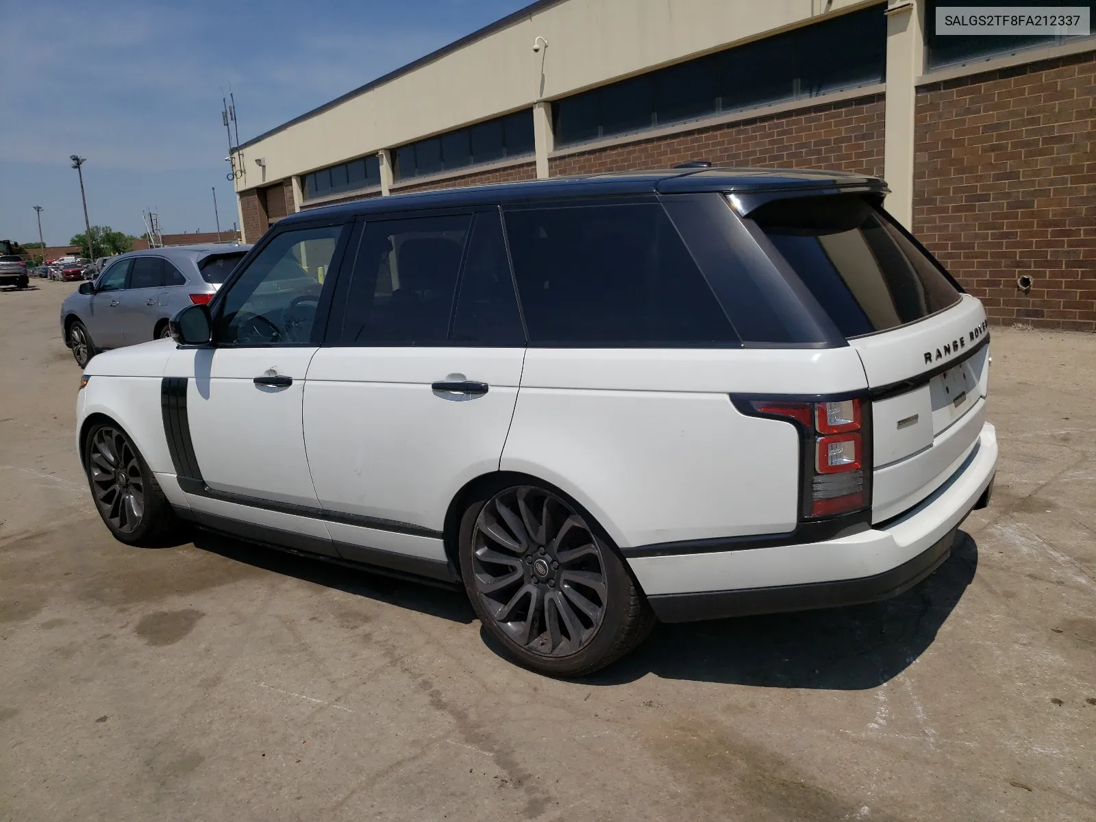 2015 Land Rover Range Rover Supercharged VIN: SALGS2TF8FA212337 Lot: 56428414