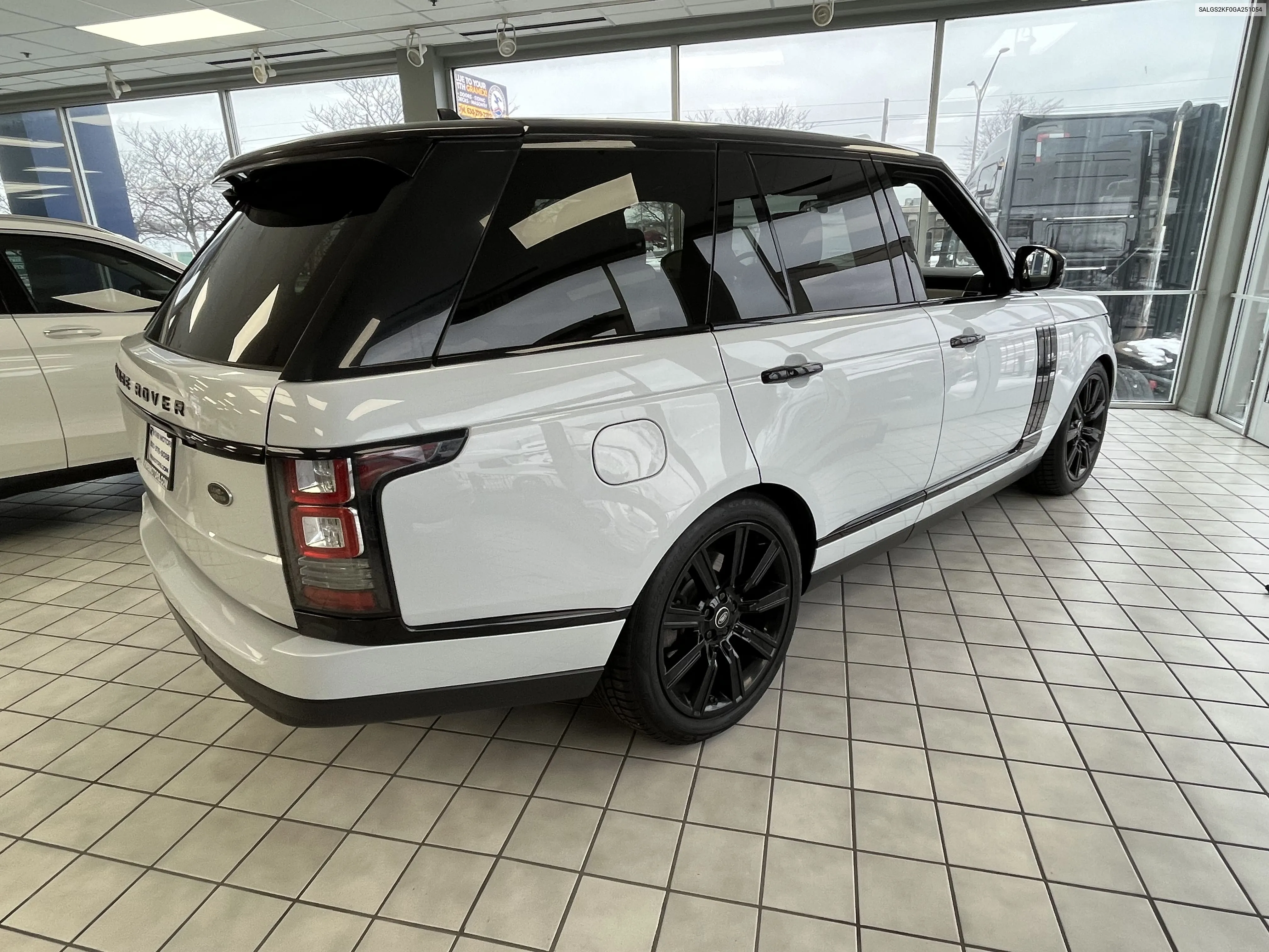 2016 Land Rover Range Rover Hse VIN: SALGS2KF0GA251054 Lot: 66854974