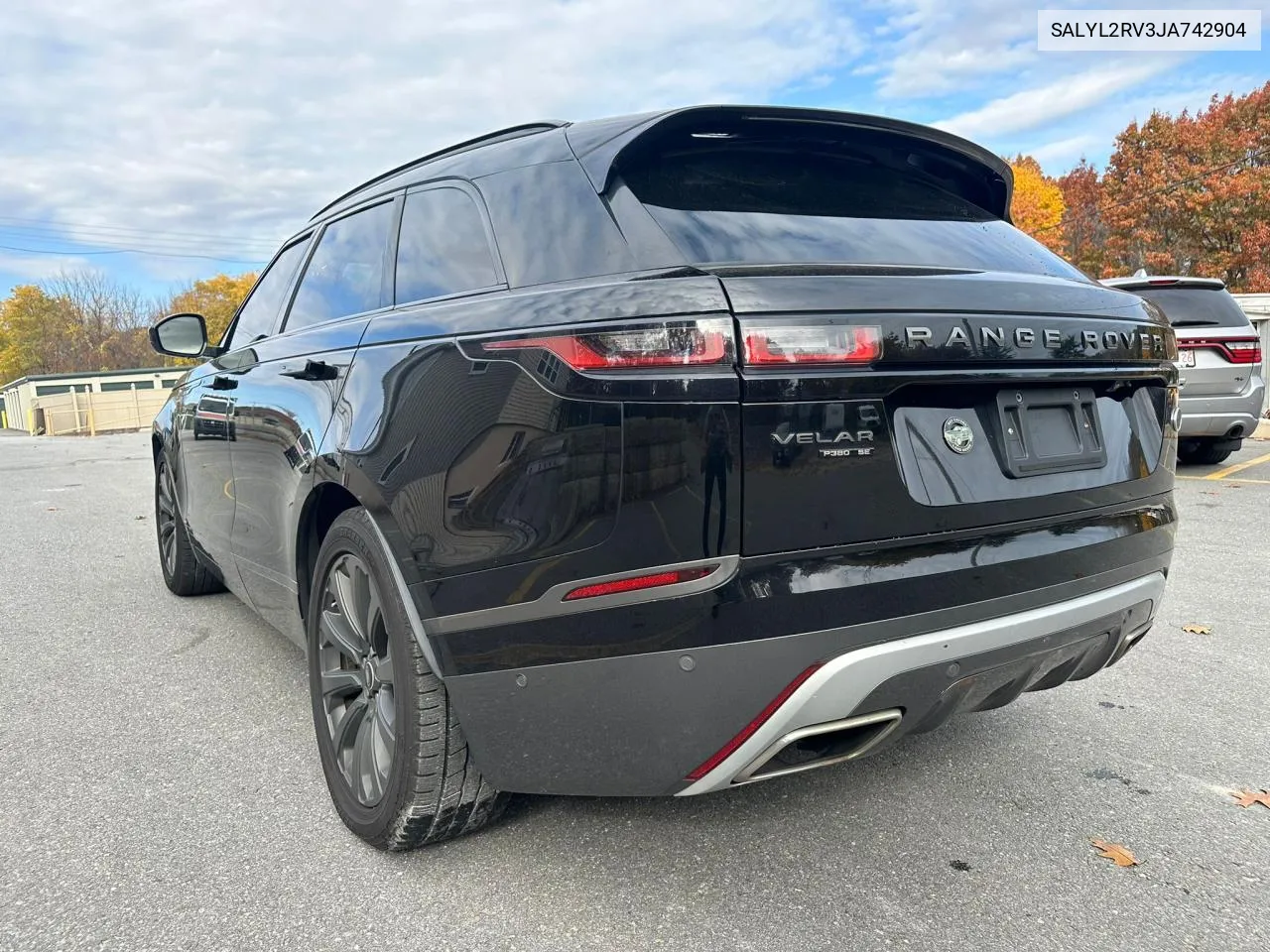 2018 Land Rover Range Rover Velar R-Dynamic Se VIN: SALYL2RV3JA742904 Lot: 78179894