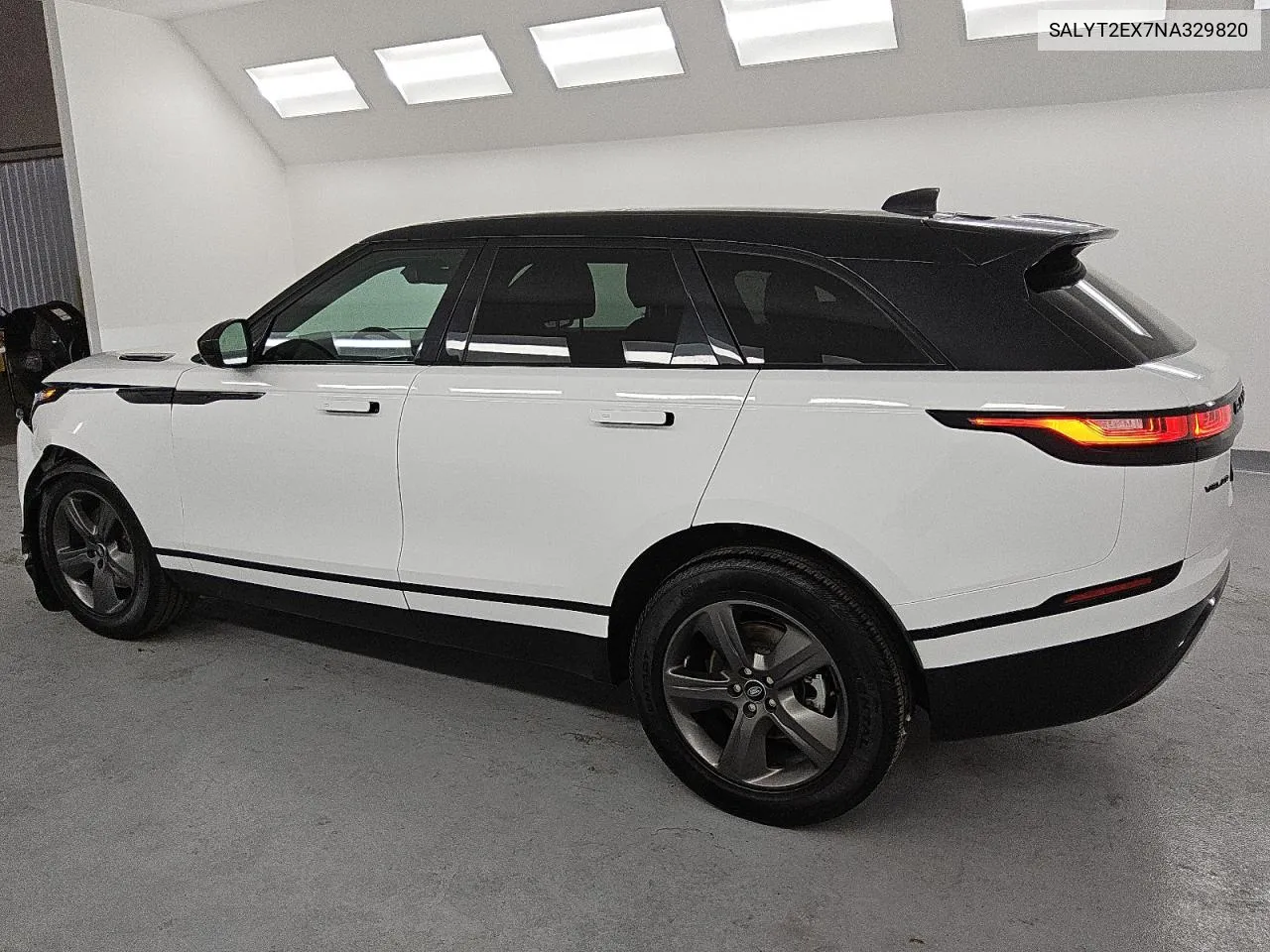 2022 Land Rover Range Rover Velar R-Dynamic S VIN: SALYT2EX7NA329820 Lot: 76592694