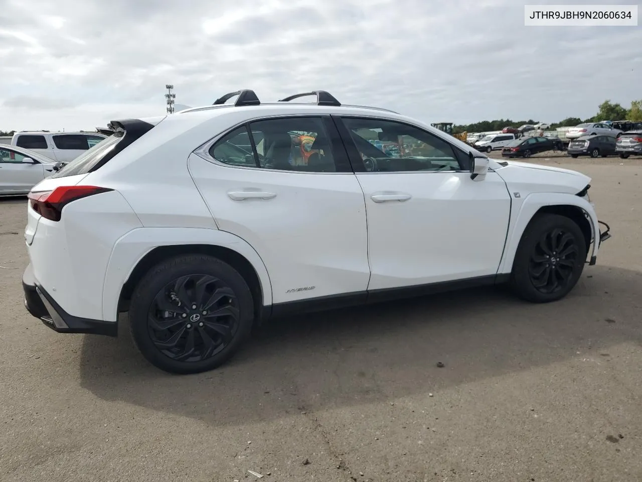 2022 Lexus Ux 250H Base VIN: JTHR9JBH9N2060634 Lot: 69170564