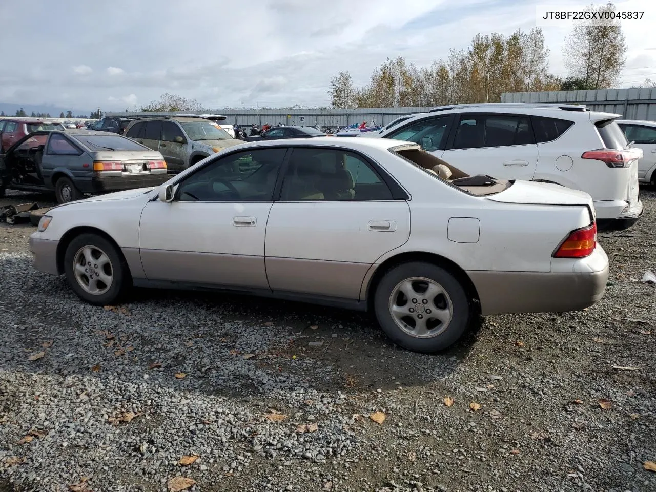 1997 Lexus Es 300 VIN: JT8BF22GXV0045837 Lot: 75062524