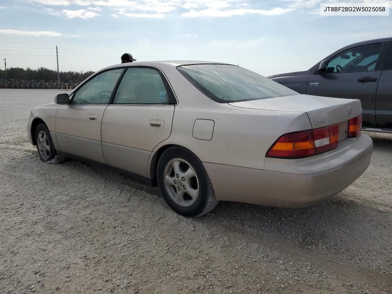 1998 Lexus Es 300 VIN: JT8BF28G2W5025058 Lot: 75097584