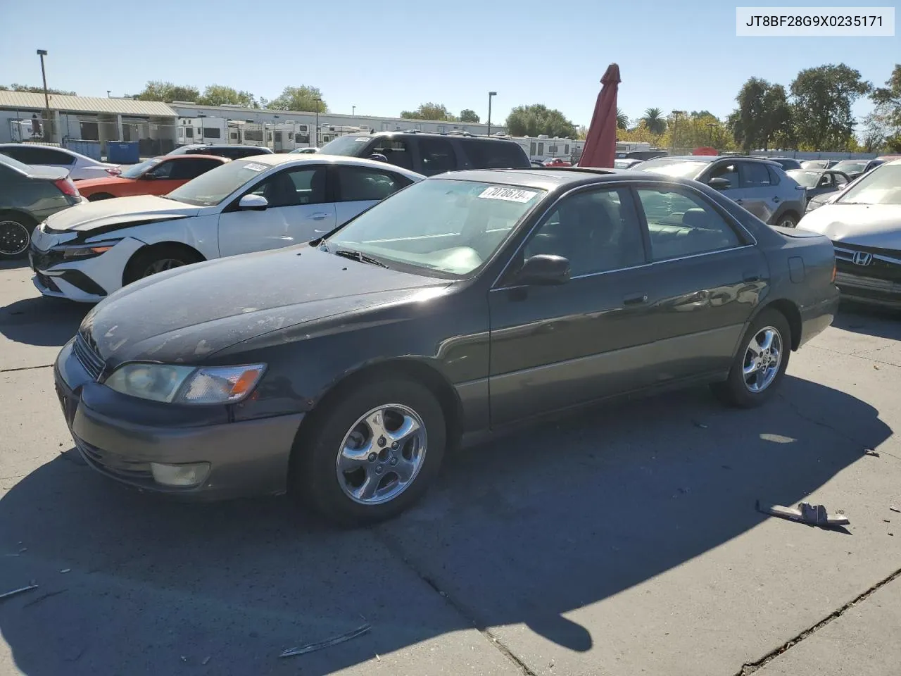 1999 Lexus Es 300 VIN: JT8BF28G9X0235171 Lot: 70786794