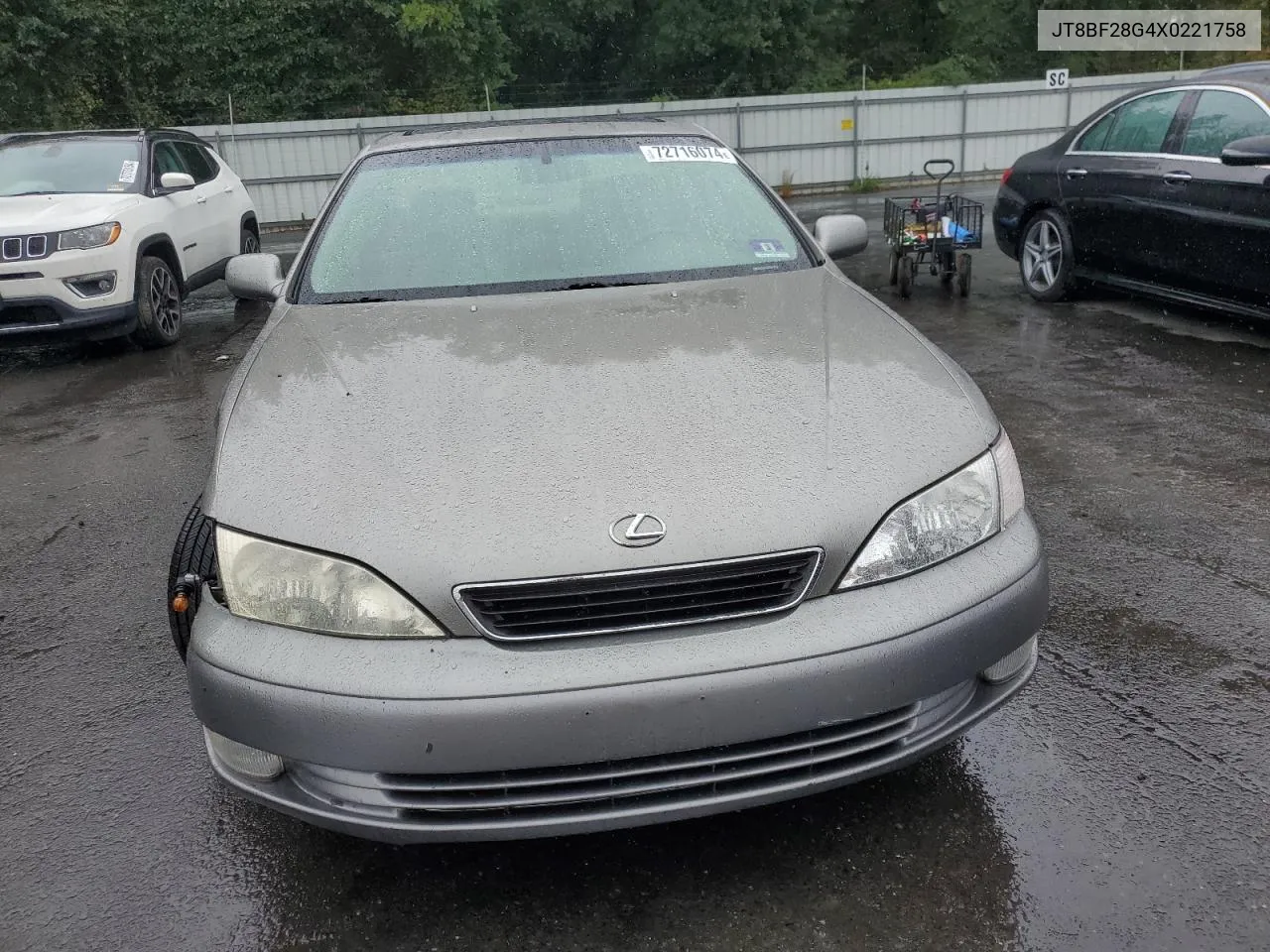 1999 Lexus Es 300 VIN: JT8BF28G4X0221758 Lot: 72716074