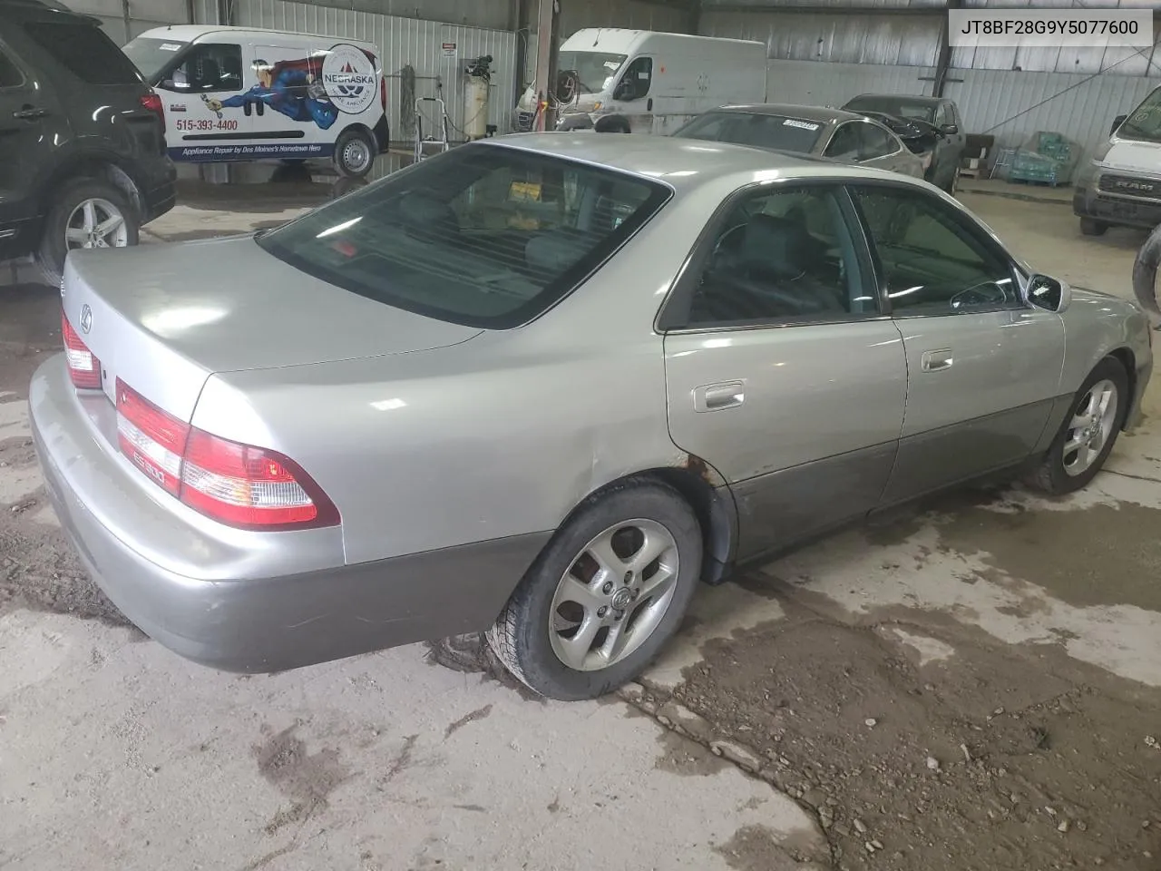 2000 Lexus Es 300 VIN: JT8BF28G9Y5077600 Lot: 69449384