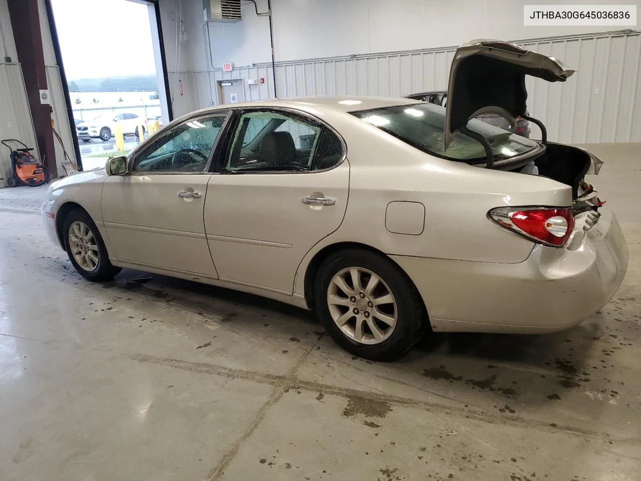 2004 Lexus Es 330 VIN: JTHBA30G645036836 Lot: 71005494