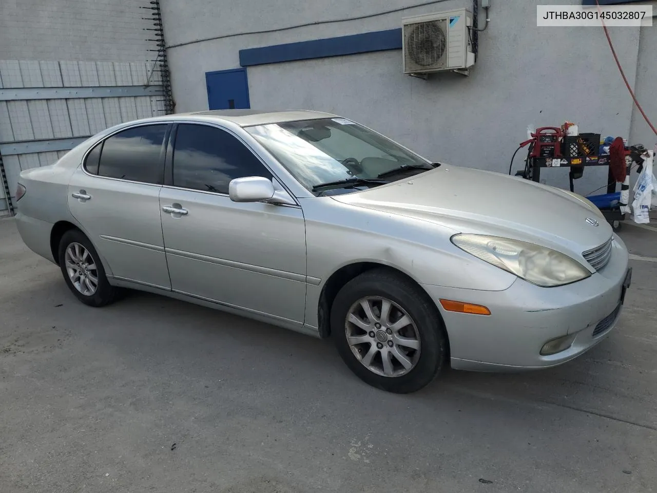 2004 Lexus Es 330 VIN: JTHBA30G145032807 Lot: 77222914