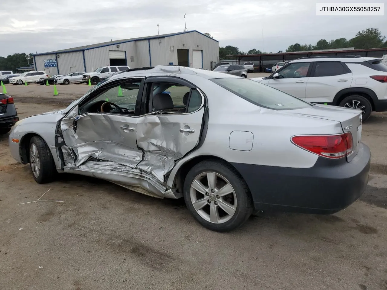 2005 Lexus Es 330 VIN: JTHBA30GX55058257 Lot: 70047984