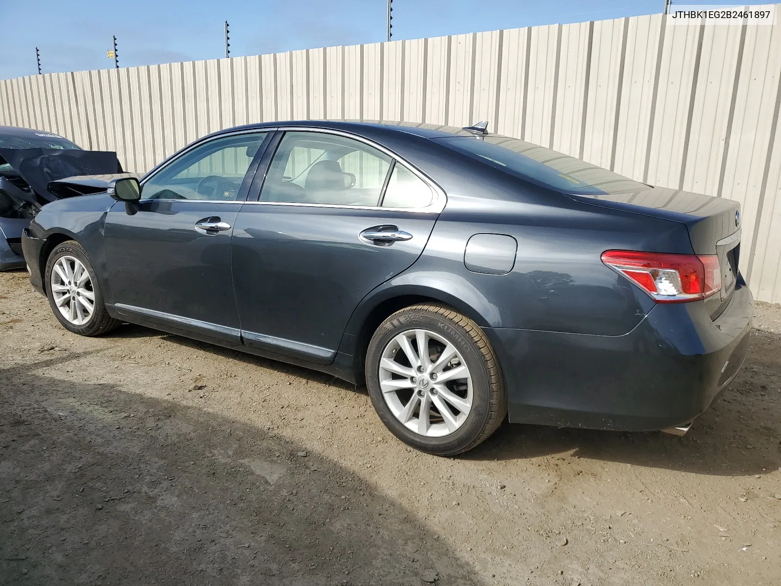 JTHBK1EG2B2461897 2011 Lexus Es 350