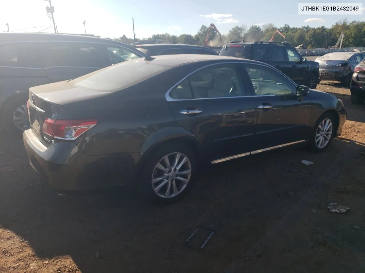 2011 Lexus Es 350 VIN: JTHBK1EG1B2432049 Lot: 70195804