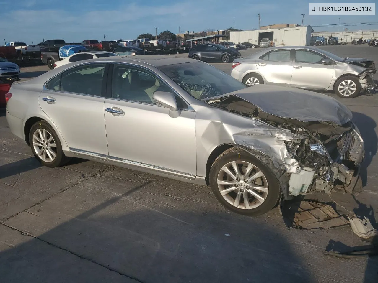 JTHBK1EG1B2450132 2011 Lexus Es 350