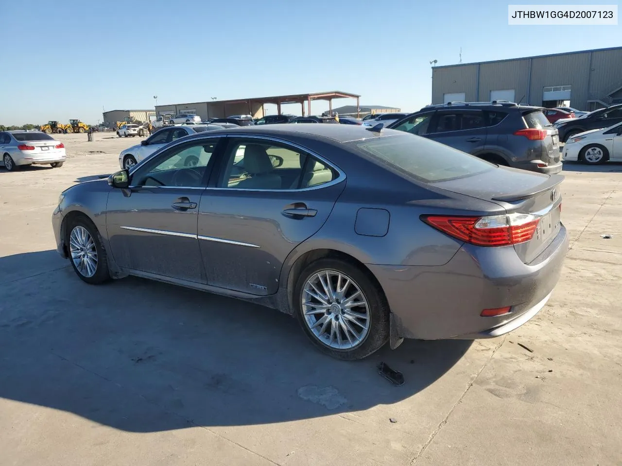 JTHBW1GG4D2007123 2013 Lexus Es 300H